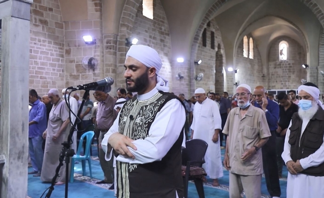 Gazze’deki Büyük Ömer Camii aydınlatıldı