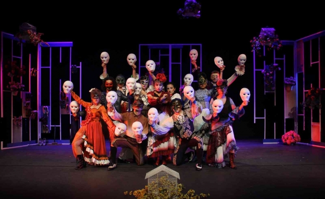 Erzurum Devlet Tiyatrosu “Eskicinin Tazesi” oyununu sahneliyor