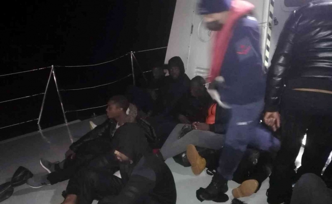 Marmaris’te 29 düzensiz göçmen kurtarıldı