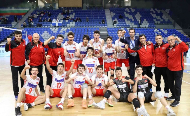 2022 CEV U18 Avrupa Şampiyonası Elemeleri: Türkiye: 3 - Yunanistan: 0