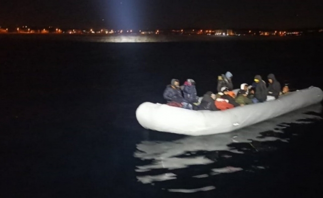Ayvalık’ta 45 düzensiz göçmen kurtarıldı