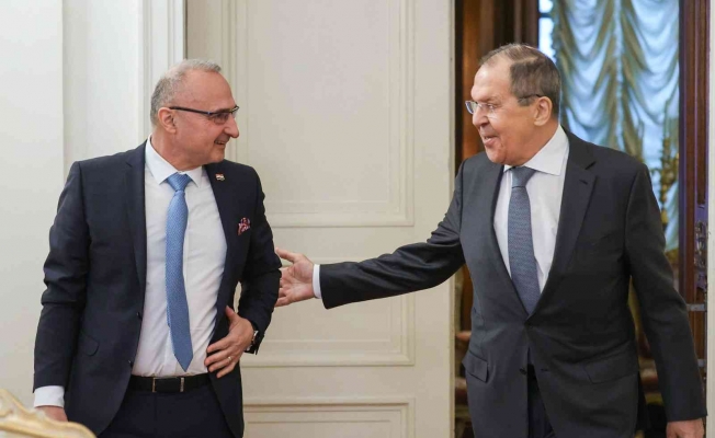Rusya Dışişleri Bakanı Lavrov: "Kiev yönetiminin yükümlü olduğu Minsk anlaşması var"
