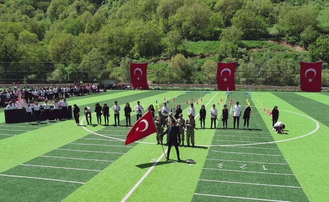 Çatak’ta 19 Mayıs Atatürk’ü Anma, Gençlik ve Spor Bayramı coşkusu