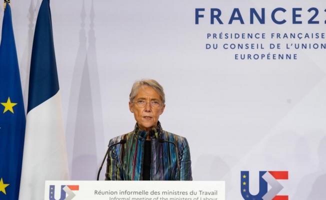 Fransa’da 30 yıl sonra ilk kadın Başbakan