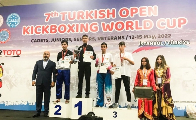Meram Belediyespor’dan kick boksta dünya şampiyonluğu