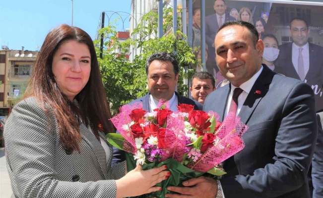 MHP’li Yılık: "Kadının olmadığı hiçbir şey, değerine erişemiyor"
