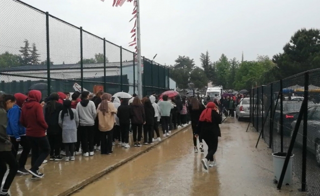 Tokat’ta 19 Mayıs kutlamalarına yağmur engeli