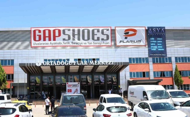 Ayakkabı ve terlik sektöründe yeni ürün ve modeller Gaziantep’te sergilendi