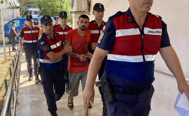Mersin’deki komşu cinayetinde 3 kardeşe tutuklama