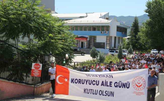 Tunceli’de 30 Haziran Koruyucu Aile Günü yürüyüşü