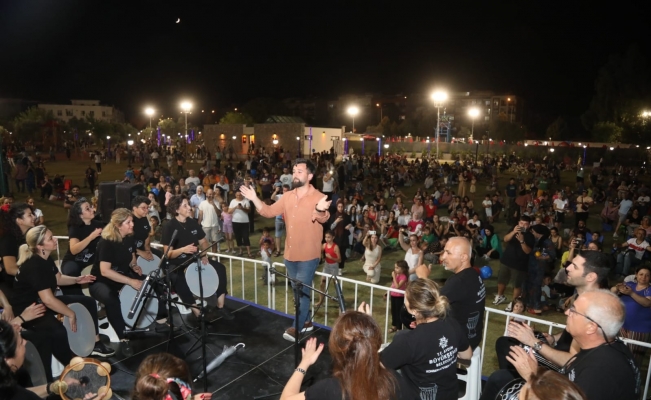 Aydın Büyükşehir Belediyesi Tekstil Park Yaz Konserleri devam ediyor