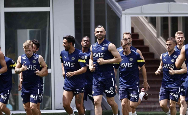 Fenerbahçe’de yeni sezon hazırlıkları devam etti