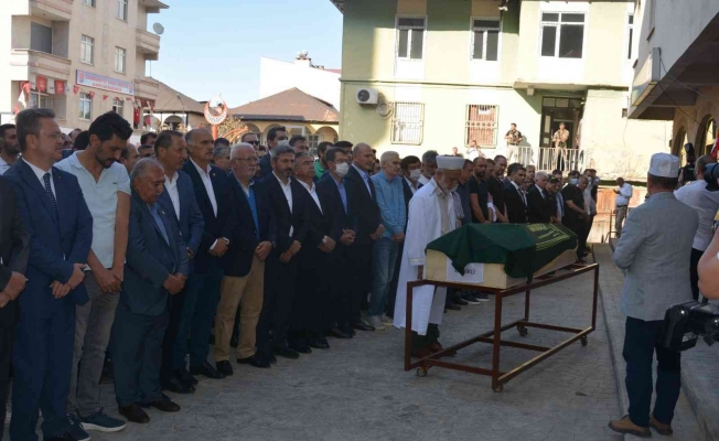 AK Parti Genel Başkan Yardımcısı Canikli’nin acı günü