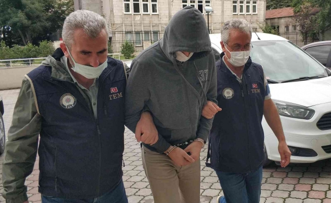 Denizli’de PKK ve FETÖ üyesi 2 şüpheli yakalandı