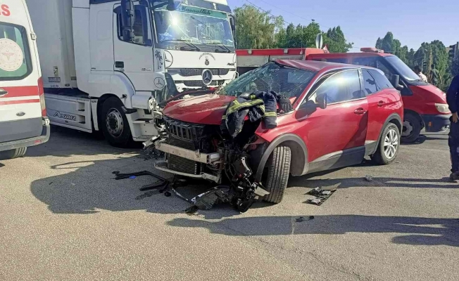 Erciş’te trafik kazası: 4 yaralı