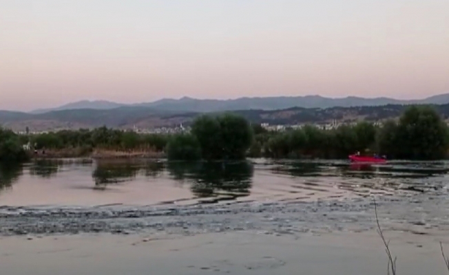Murat Nehri’nde mahsur kalanları AFAD kurtardı