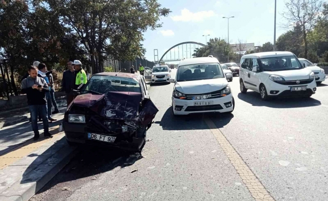 Başkentte zincirleme trafik kazası: 2 yaralı