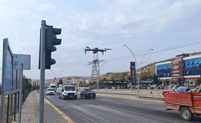 Çankırı’da ‘dron’ destekli trafik uygulamasında 40 araca para cezası kesildi