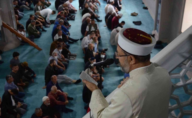 Diyanet İşleri Başkanı Ali Erbaş: “Dinimiz stokçuluk ve karaborsacılıktan kaçınmayı emrediyor”