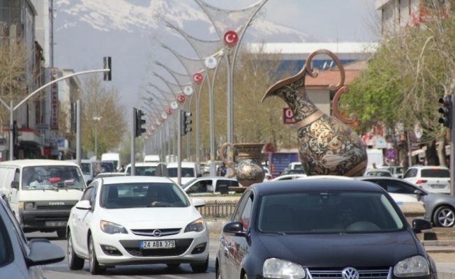 Erzincan’da trafiğe kayıtlı araç sayısı ağustos ayı sonu itibarıyla 64 bin 418 oldu