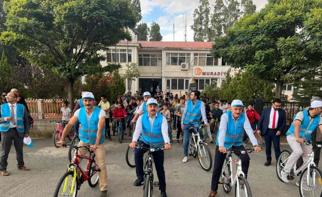 Muradiye’de Avrupa Hareketlilik Haftası çerçevesinde bisiklet turu düzenlendi