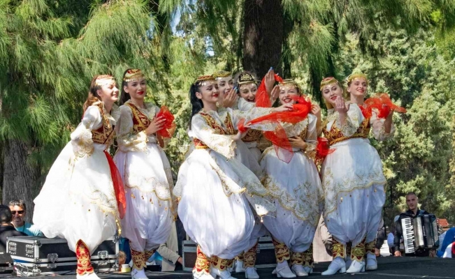 Uluslararası Balkanlılar Halk Dansları ve Kültür Festivali başlıyor