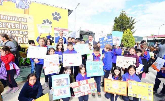 Dünya Hayvanları Koruma Günü’nde öğrencilere hayvan sevgisi aşılandı