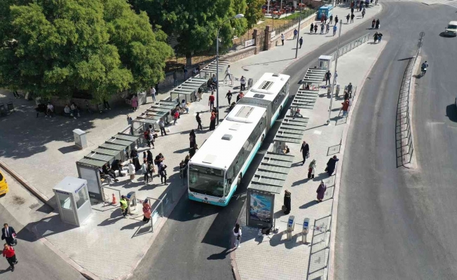 Konya’da turnike sistemiyle otobüslerin bekleme süresi ve karbon emisyonu azaldı