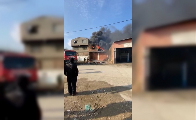 Bursa’da evin alev alev yanma anı kameralarda
