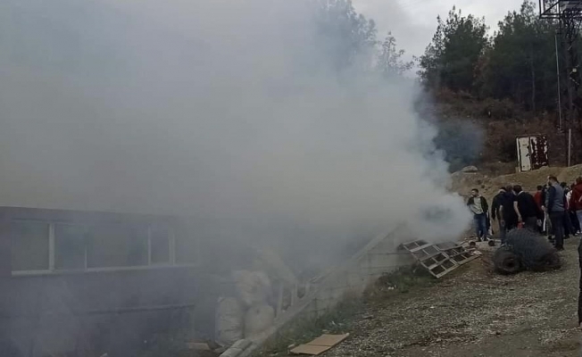 Sinop’taki tekstil yangınında dumandan etkilenen sayısı 10’a yükseldi