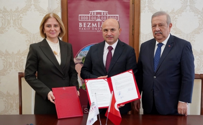Altınova Belediyesi ile Bezmialem Üniversitesi arasında işbirliği protokolü
