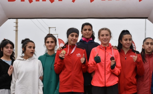 Karslı atletler Türkiye Şampiyonası katılacak