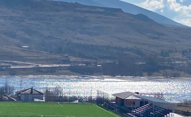 Pınarbaşı futbol sahası tamamlandı