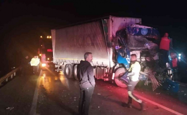 Susurluk’ta trafik kazası, 1 kişi yaralı 1 kişi ölü