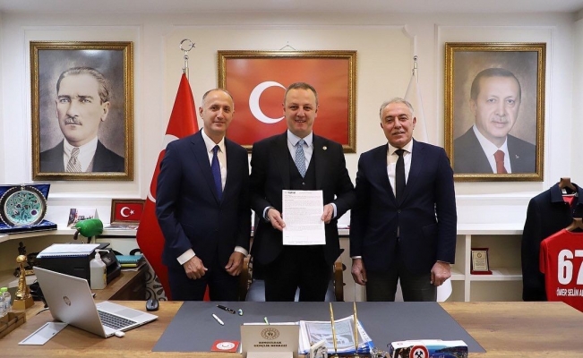 Zonguldak Belediyesi’nde 14 bin 800 liralık promosyon anlaşması