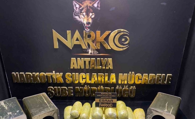 Antalya’da 71 kilo esrar ve skunk maddesi ele geçirildi