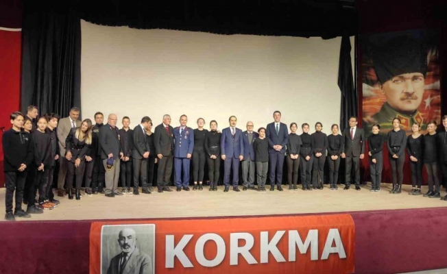 Bandırma’da İstiklal Marşı’nın kabulü ve Mehmet Akif Ersoy’u anma günü programı düzenlendi