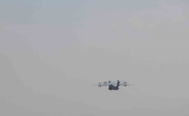 TSK’nın kargo uçağı ile selin ardından Şanlıurfa’ya 50 personel sevk edildi